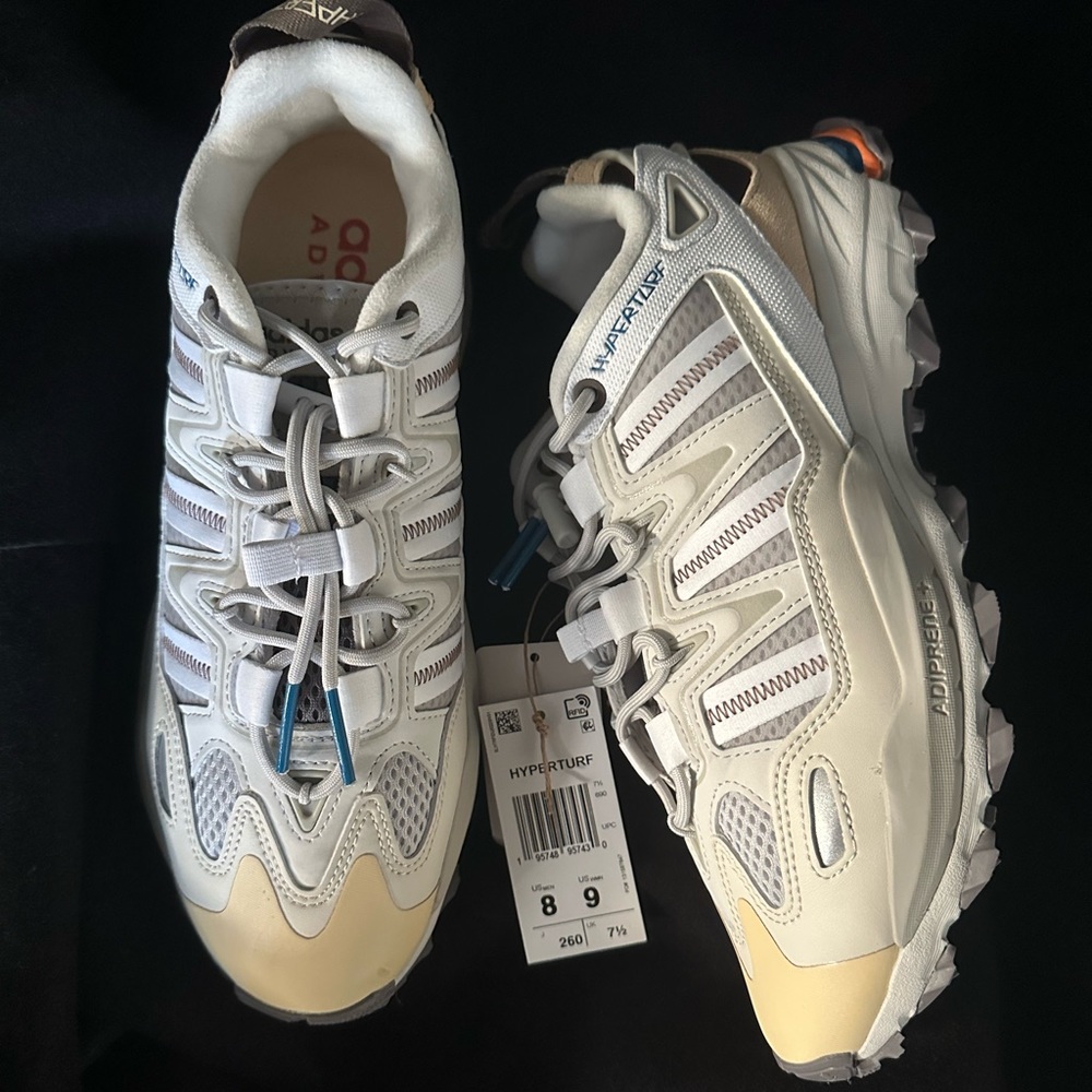 NEW Adidas Hyperturf Unisex Sneaker Shoes M8 US Women’s 9
